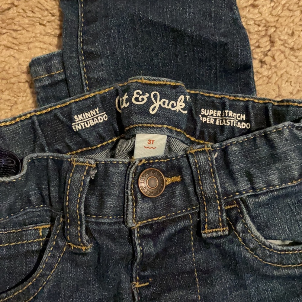 Jeans - Picture 3 of 3